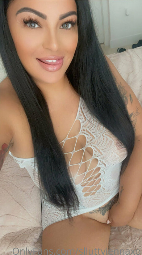 thickbaddie jenna sexy actress photo