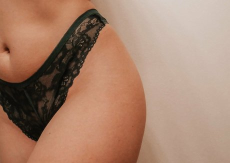 chloe licious sexy model image