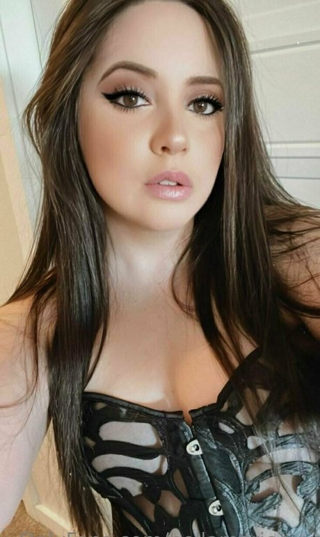 perfect shemale onlyfans hot nude pictures