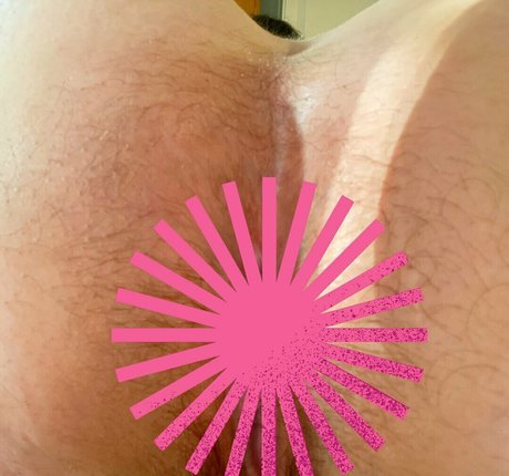 crescentmoonbooty model naked gallery