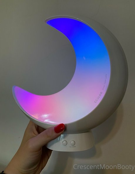 crescentmoonbooty free actress photos