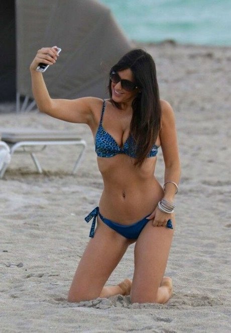 Claudia Romani model pornographic photo