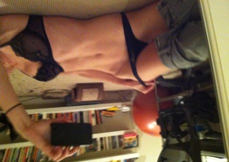 Lizzy Caplan pornstar xxx images