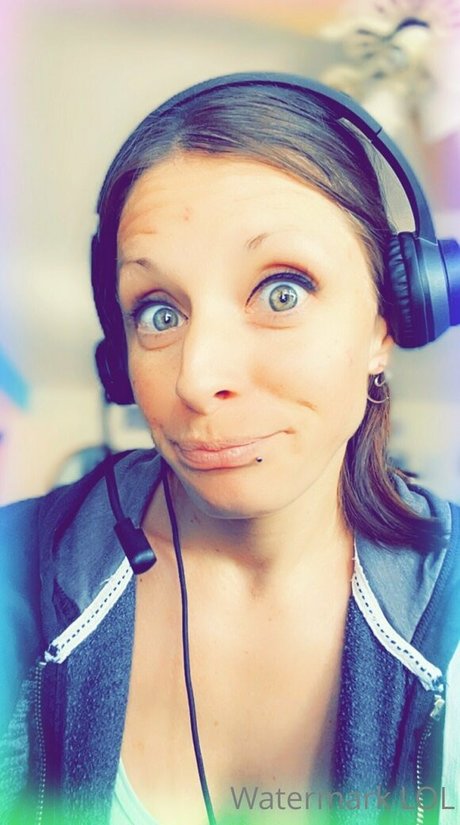 naughtyjeeper801f beautiful actress galleries