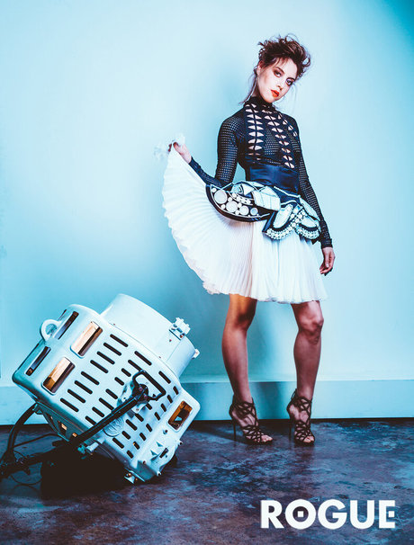 Aubrey Plaza nude pornstar images