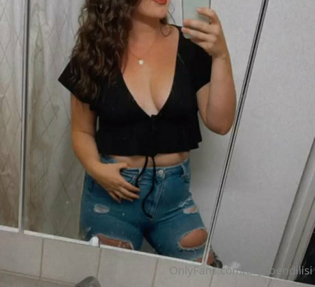 aryabendilisi high quality model images