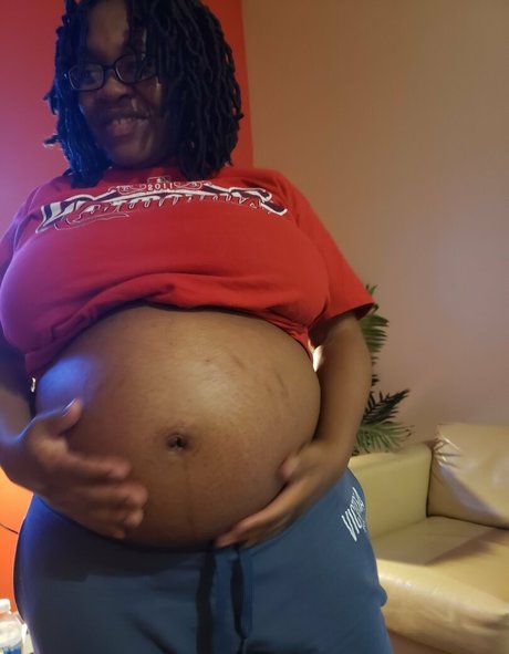 freakythickums pretty actress photo