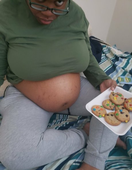 freakythickums sexy actress archive