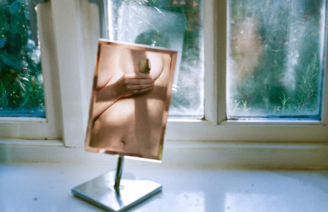 Tan Smith free star photos