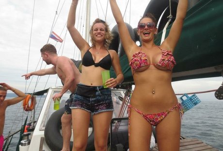 Georgian Daisy Bauer pornstar sexy galleries