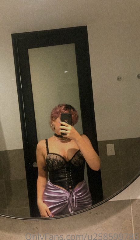 azramedea pornstar adult pic