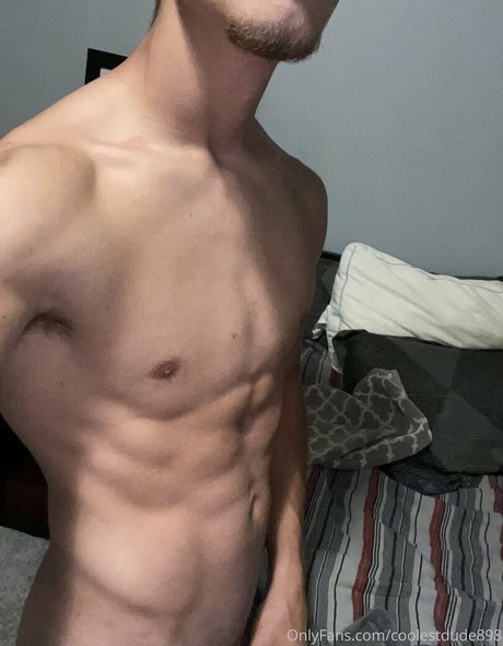 coolestdude898 perfect model photos