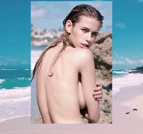 iamrachelkay model top img