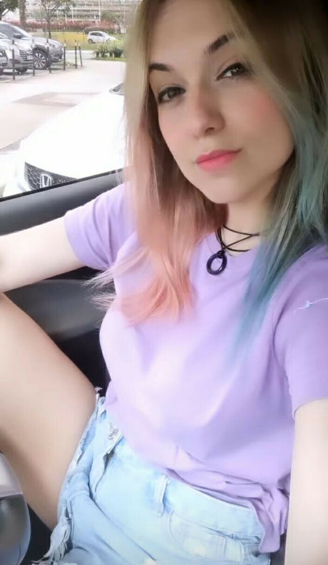 Ayu Brazil star naked pic