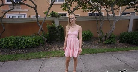 Stella Chiyoki xxx model photos