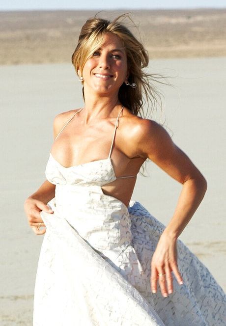 Jennifer Aniston star art pics