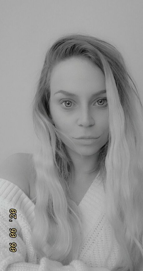 bigbootybritish star free photo