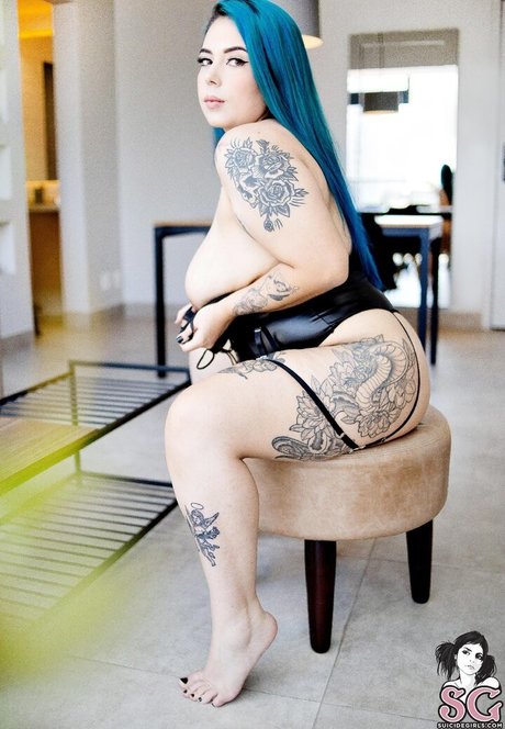 Karol Blue model erotic photo