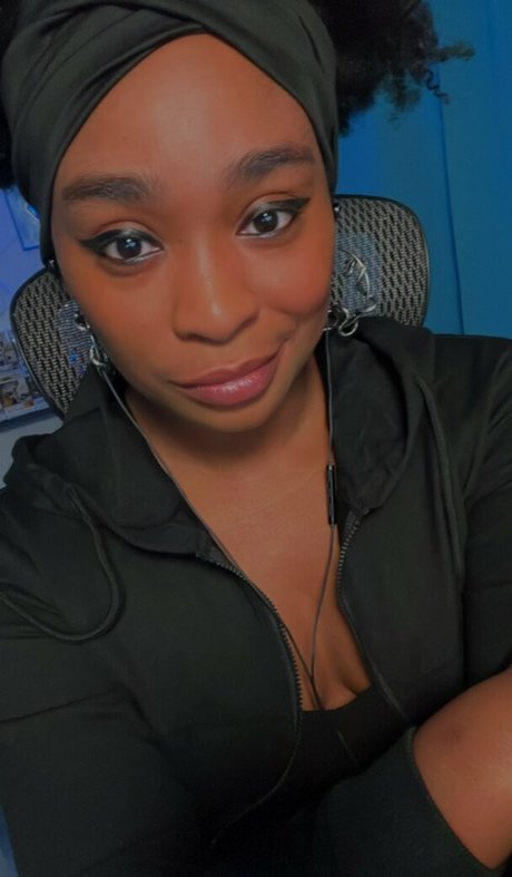 DefinedByKy porn model gallery