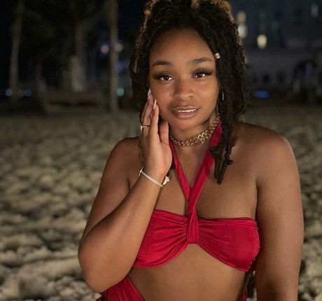 DefinedByKy pornstar pretty gallery