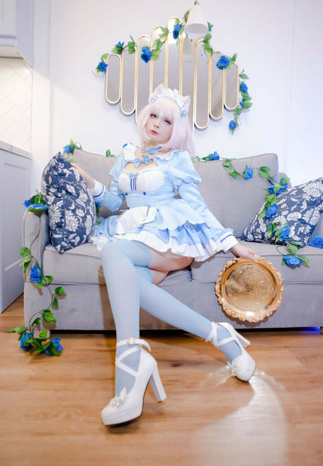 Akariia Cosplay xxx model images