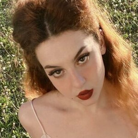 Symposiarcha adult star image