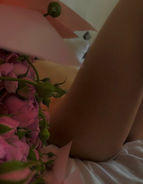 naughtygoddess69 model erotic images