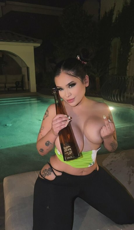 alvajay sexy model picture