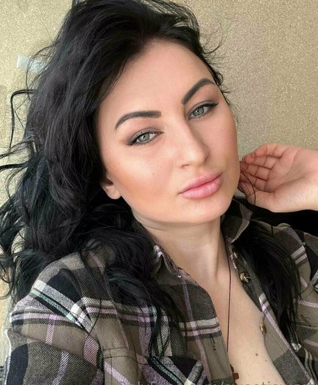 sweetiewest model perfect pic