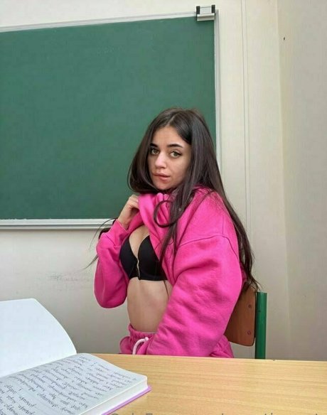 sweetiewest model adult images