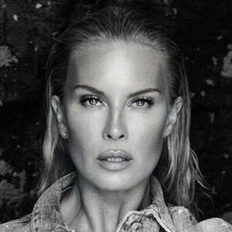 Onlysimonafans top star gallery