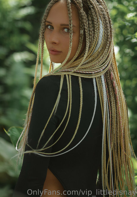 vip littledisnay free model pic