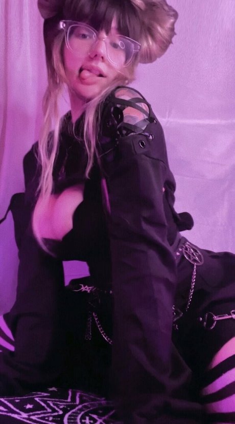 lewdfaerie nudes star archive