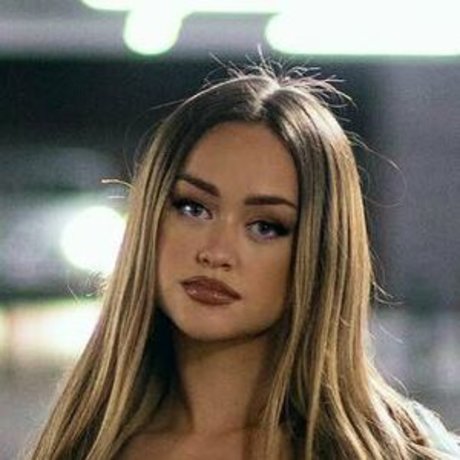 Laura Bianca pornstar img