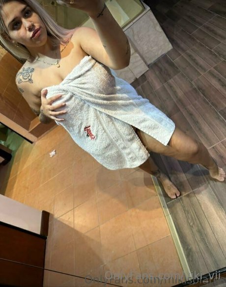 viki vii model sex pics