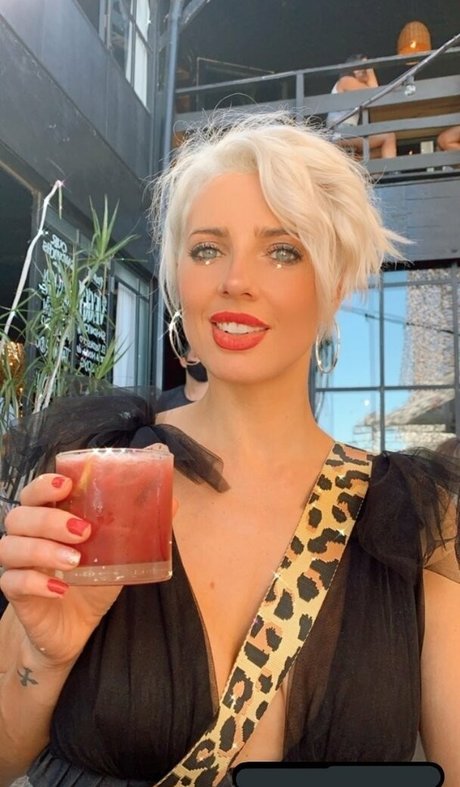 Tamara Bella hd star pics