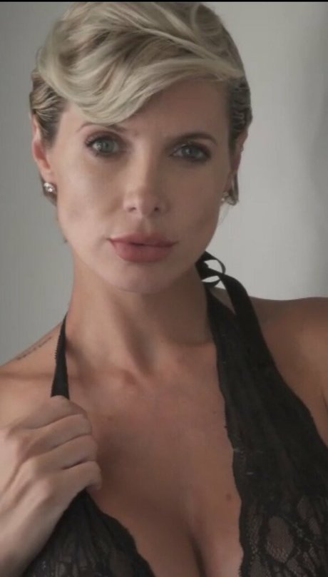 Tamara Bella pornstar nice picture