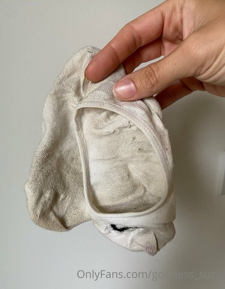 goddess suzie sexy actress pic