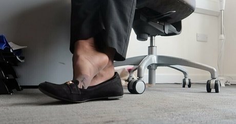 skinny big ass onlyfans sexy nudes gallery