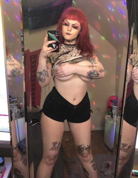 doing peachy perfect model photos