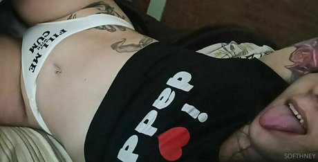 ursoftbee nude actress img