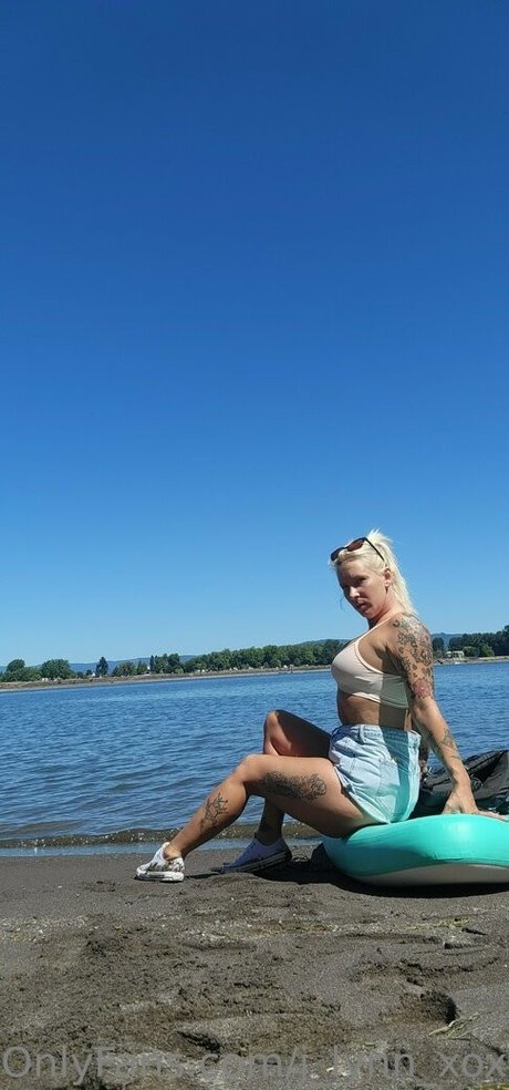 j lynn xoxo pornstar free photo