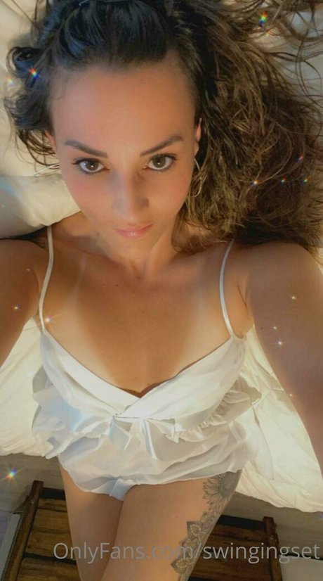 swingingset model exclusive img