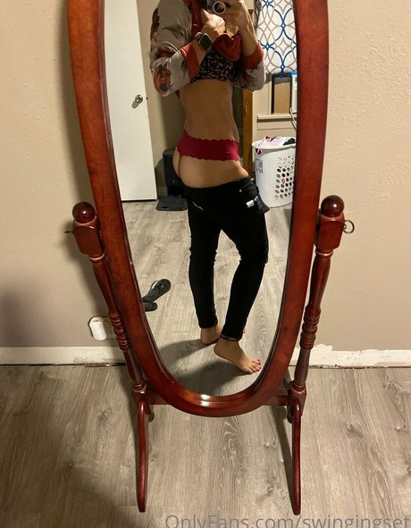 swingingset star pornographic img