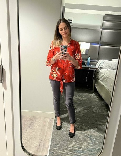 swingingset model art pic