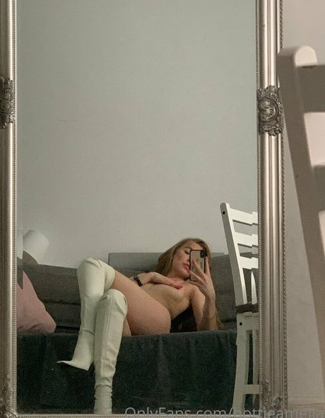 privateamelia star pornographic archive