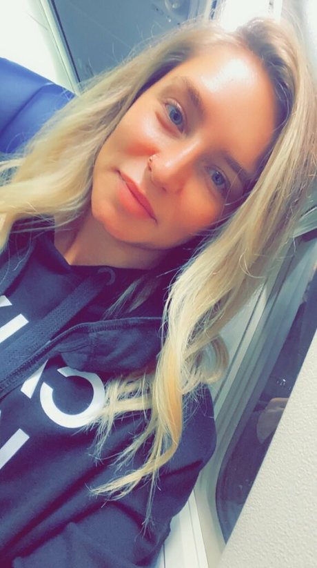 nat bk_ high quality model pictures