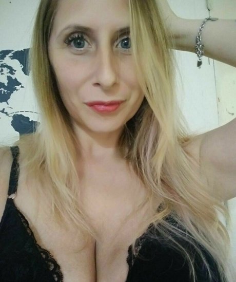 Rominavc model top galleries