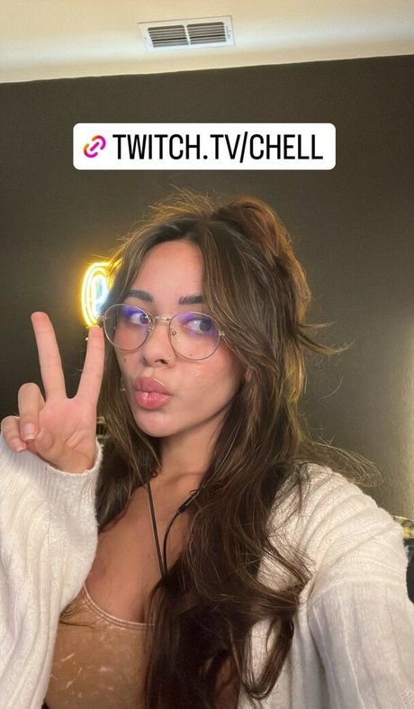 Chellchee hot model photo