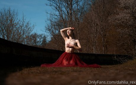 Dahlia Rex sexy pornstar photos